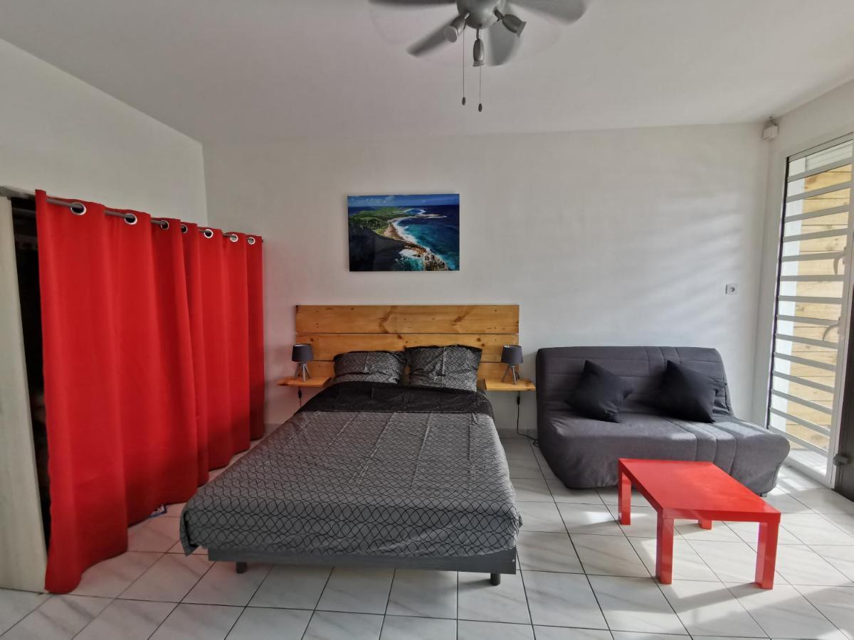 Appartement Vue Mer Et Montagne A 100M De La Plage Le Gosier  Dış mekan fotoğraf